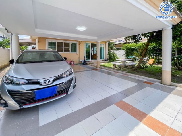 *****บ้านเดี่ยวมือสองย่านนนทบุรี ม.ศุภาลัยพาร์ควิลล์ วงแหวน-ราชพฤกษ์ เนื้อที่กว้าง 63 ตร.ว. ฟังก์ชัน 3 ห้องนอน 3 ห้องน้ำ ที่จอดรถ 2 คัน บ้านหลังใหญ่ ตกแต่งภายในสไตล์โมเดิร์น การเดินทางสะดวกเชื่อมต่อถนนสะพานนนทบุรี-บางบัวทอง ถนนราชพฤกษ์ ถนนบางบัวทอง-สุพรรณบุรี